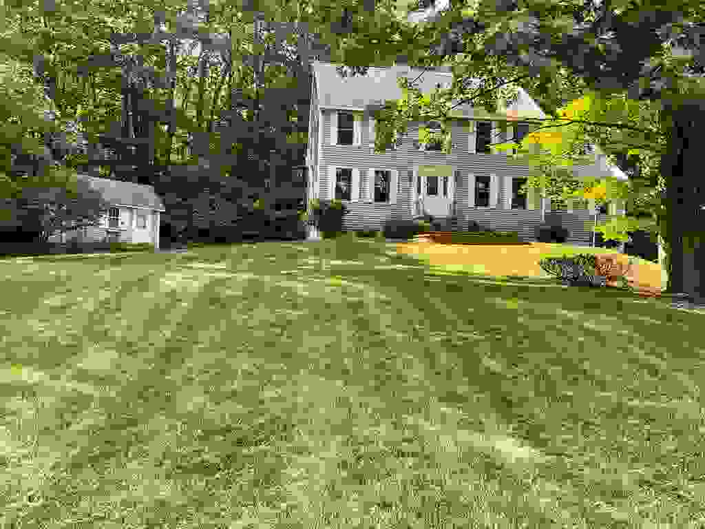 Photo of 33 Oriole Road, Windham, NH 03087 (MLS # 5105067)