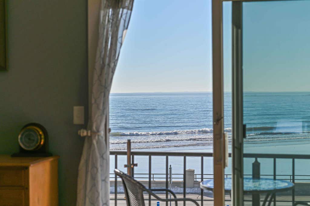 Photo of 407 Ocean Boulevard #A5, Hampton, NH 03842 (MLS # 5079516)