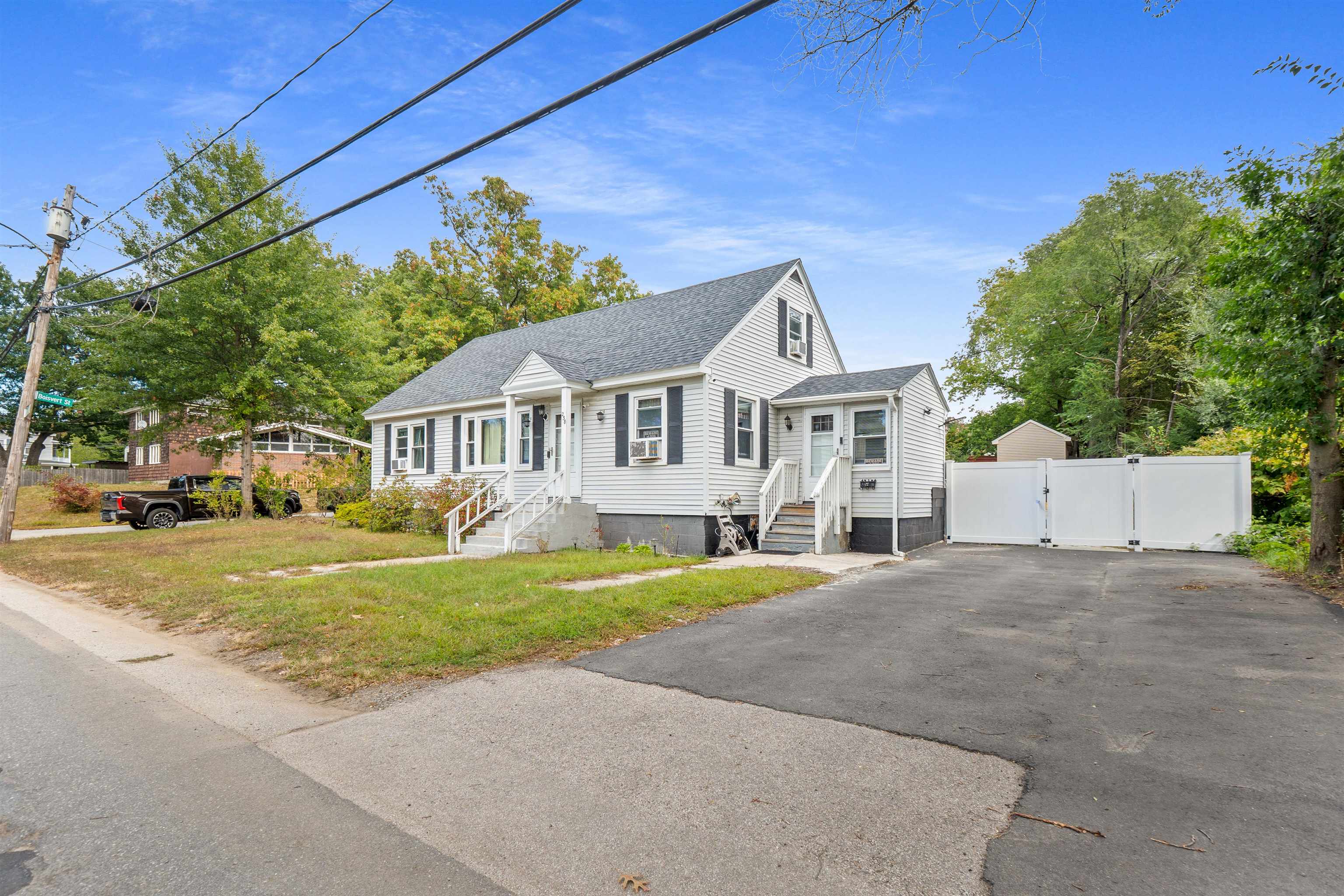 238 South Lincoln Street