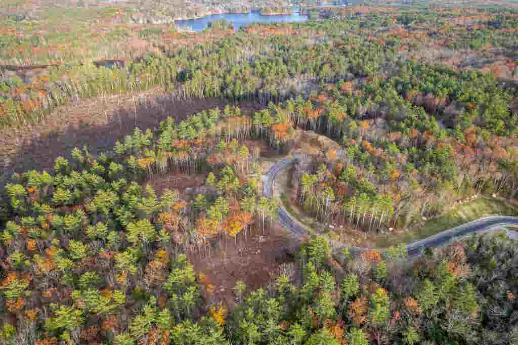 Photo of 3 The Woodlands at Merry Hill, Barrington, NH 03825 (MLS # 5078076)