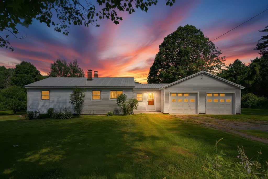 Photo of 51 Stone Hill Road, Rumney, NH 03266 (MLS # 5100773)