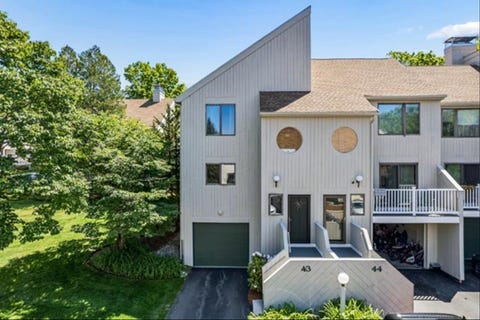 Photo of 65 Victoria Street #43, Manchester, NH 03104 (MLS # 5094960)