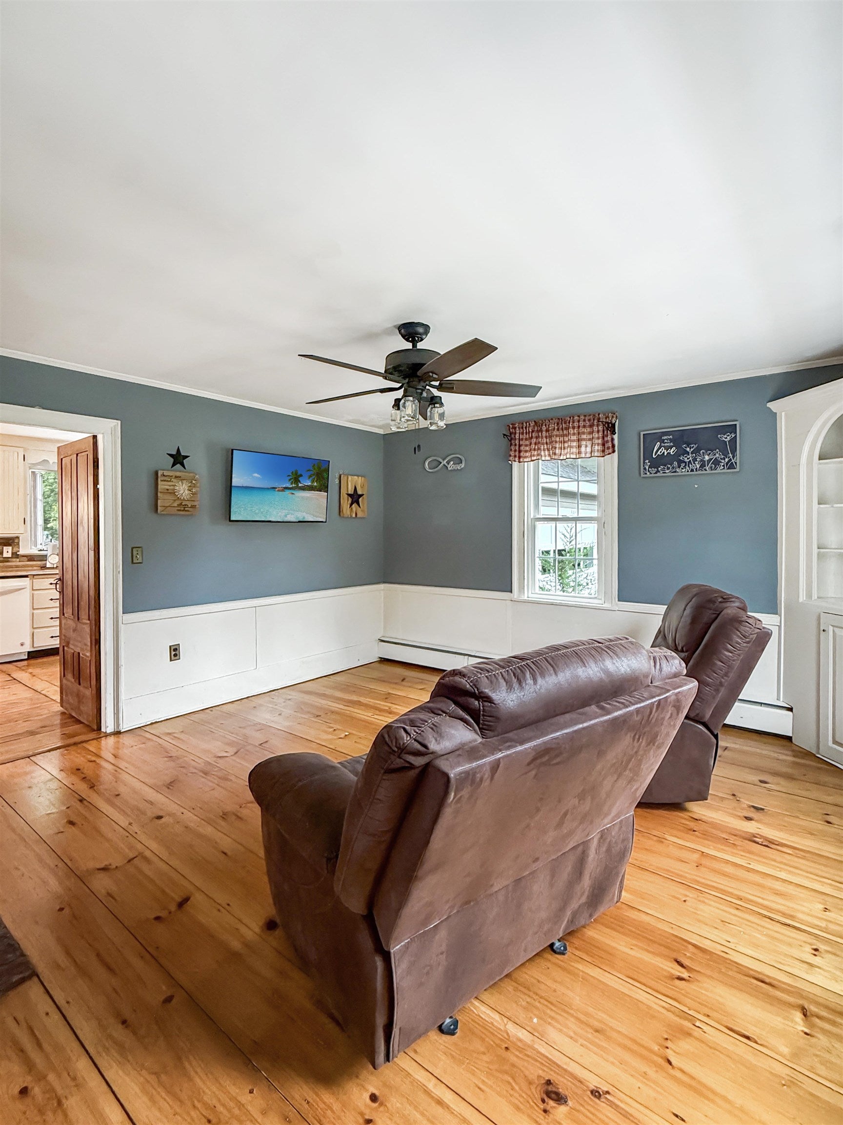 7 Amesbury Road
