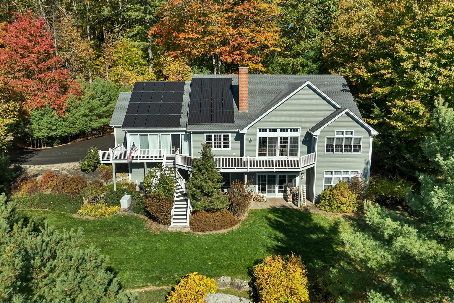2 Carillon Shores Road