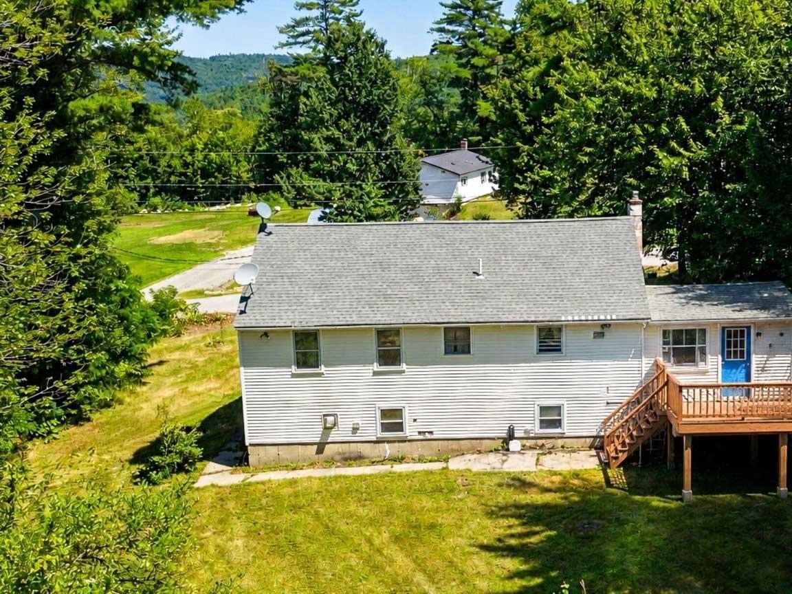 22 Ellen Lane