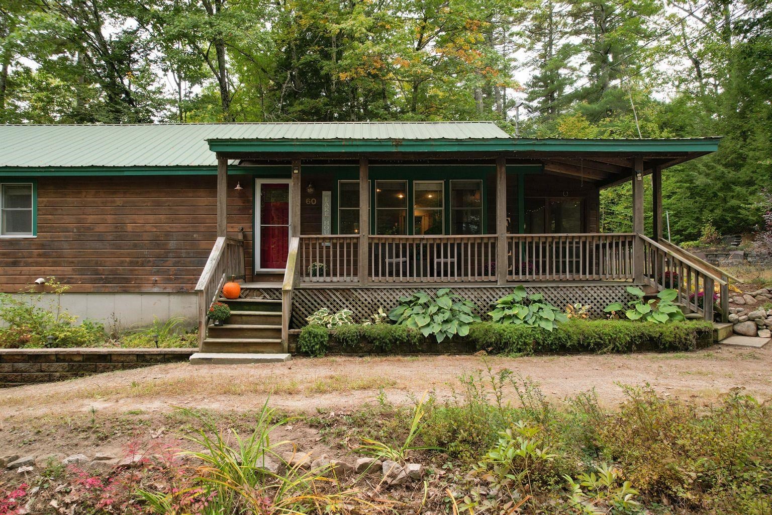 60 Bedrock Road