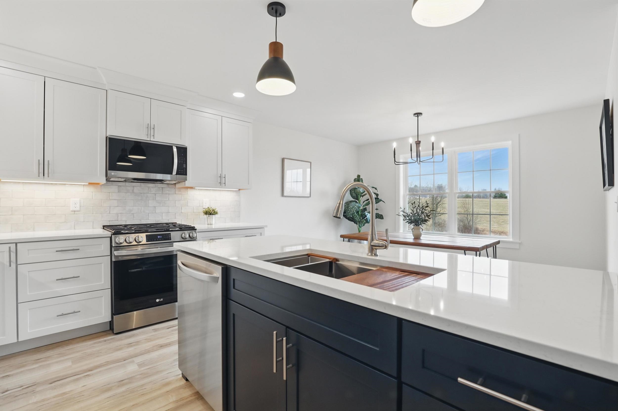Photo 1 of 32 — 9 Chestnut Lane, Northwood, NH 03261