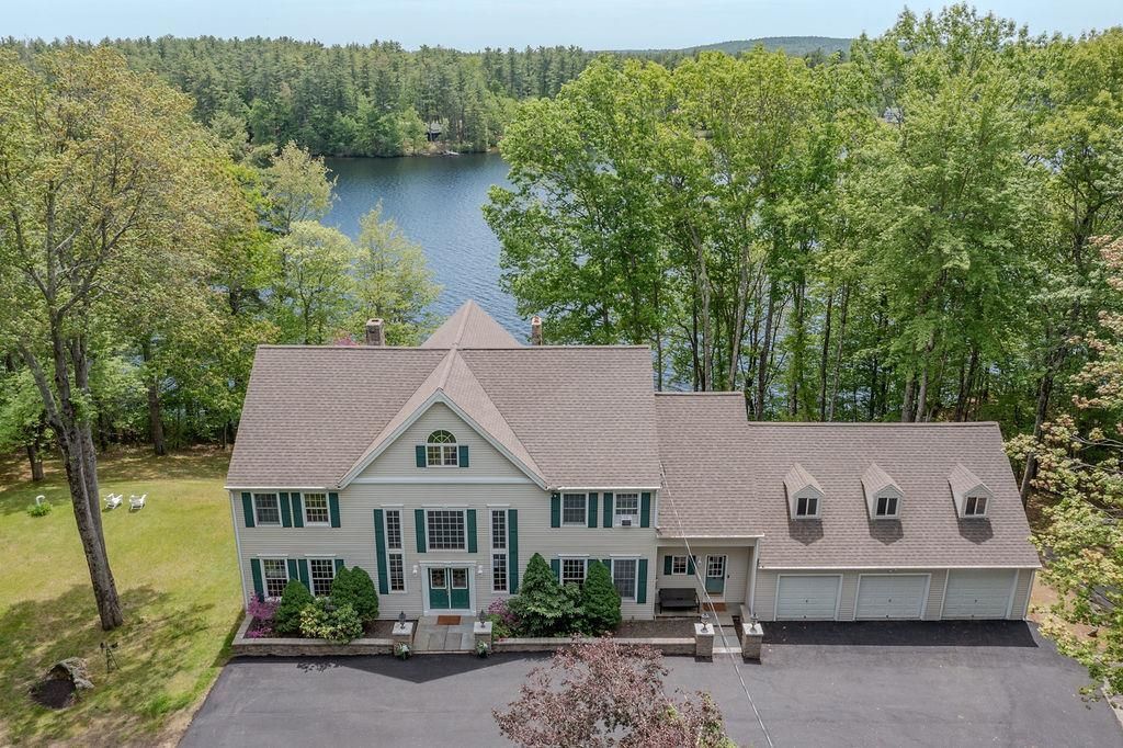 Photo of 30 Stillwater Way, Barrington, NH 03825 (MLS # 5091466)
