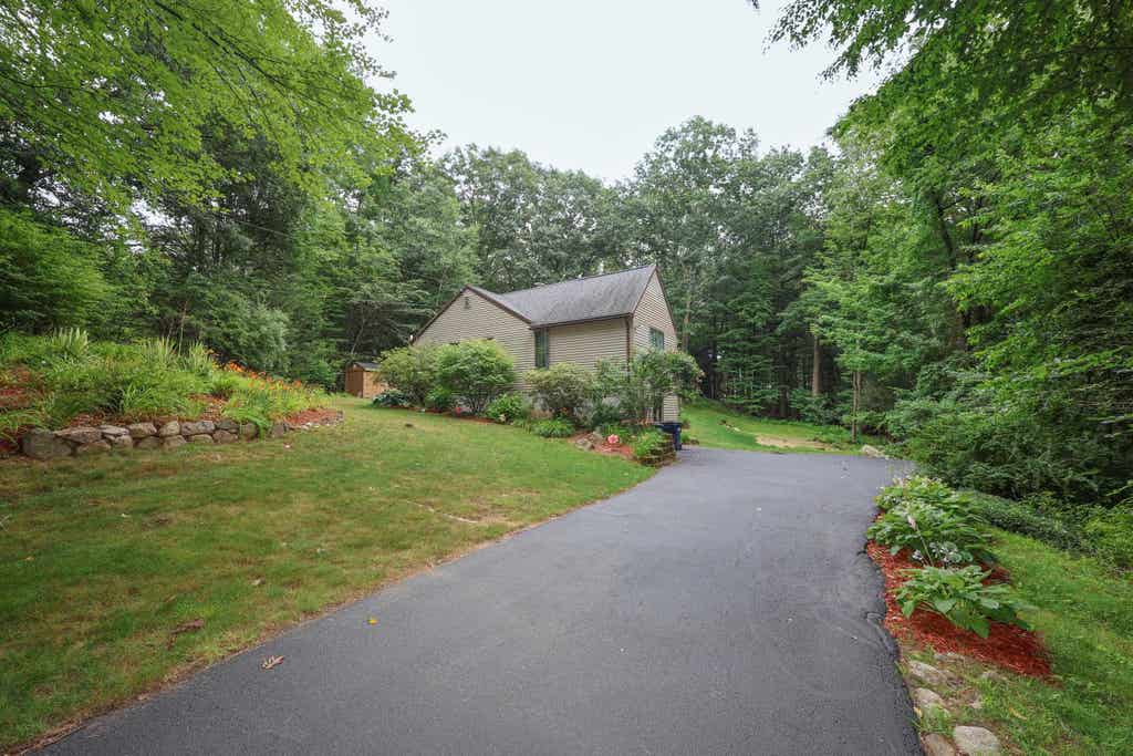 Photo of 60 Hawke Lane, Danville, NH 03819 (MLS # 5102406)