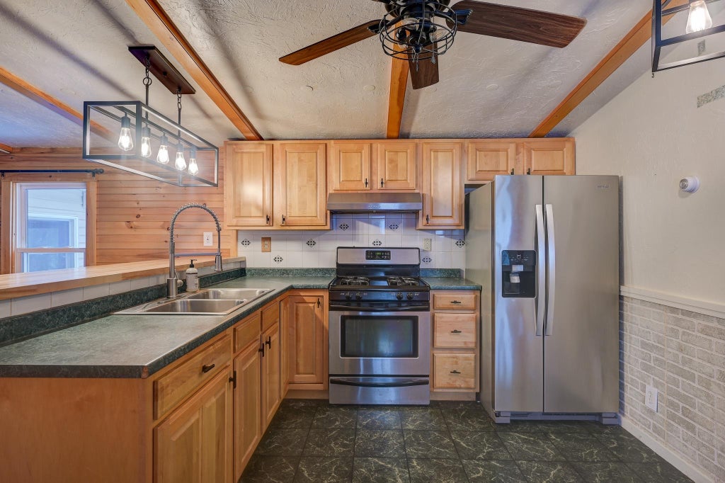 Photo of 331 Lamplighter Drive, Conway, NH 03818 (MLS # 5109041)