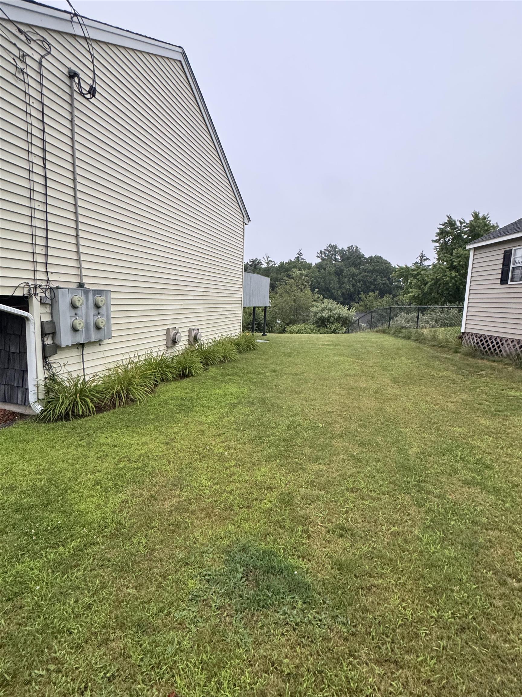 72 Derryfield Road R
