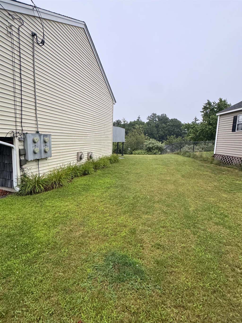 Photo of 72 Derryfield Road #R, Derry, NH 03038 (MLS # 5101631)