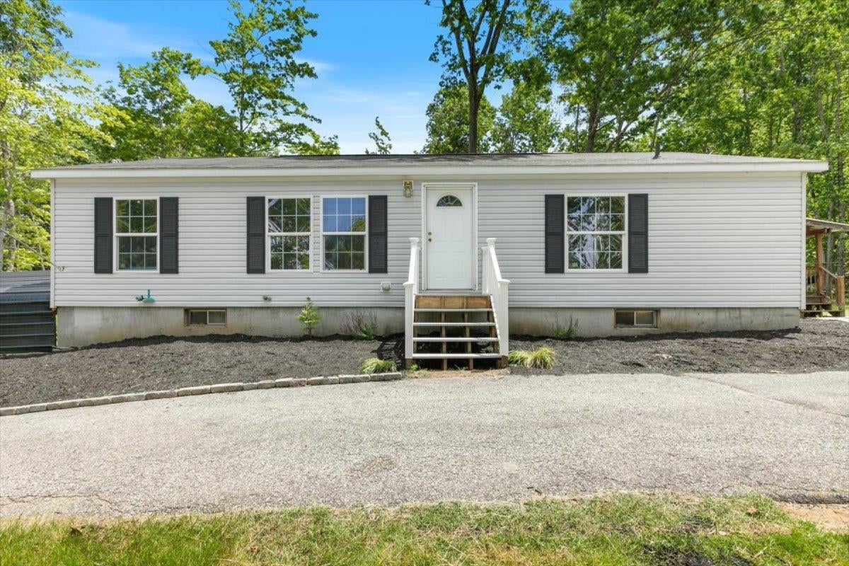 98 Hurricane Road