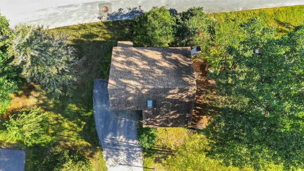 Photo of 144 Coburn Woods Drive, Nashua, NH 03063 (MLS # 5110180)
