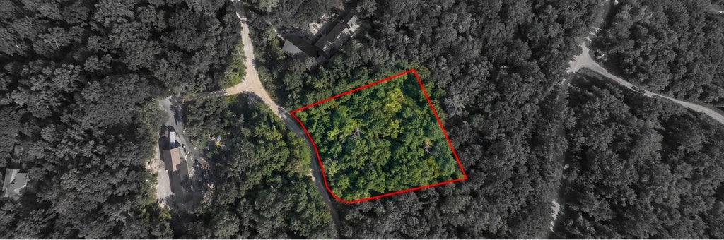 Photo of 128 Bear Road, Haverhill, NH 03765 (MLS # 5111852)