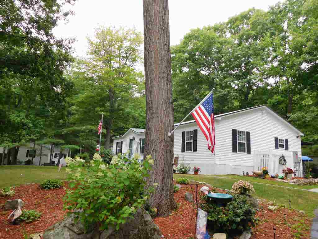 Photo of 10 Harvey Brook Road, Wolfeboro, NH 03896 (MLS # 5102181)