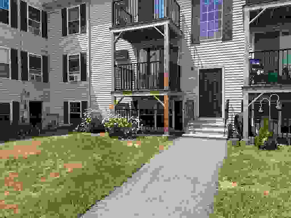 Photo of 904 White Cedar Boulevard, Portsmouth, NH 03801 (MLS # 5102171)