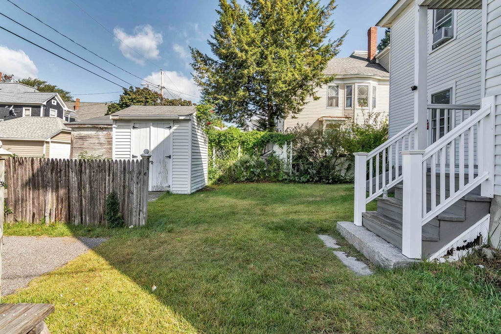 Photo of 754 Rimmon Street, Manchester, NH 03079 (MLS # 5109946)