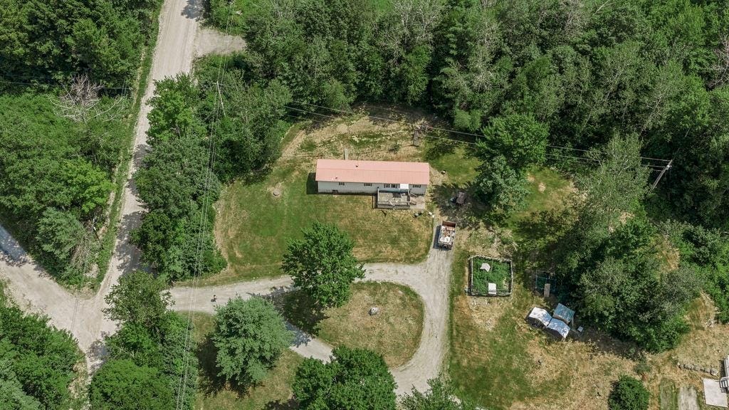 Photo of 371373 East Mountain Road, Newport, NH 03773 (MLS # 5101787)