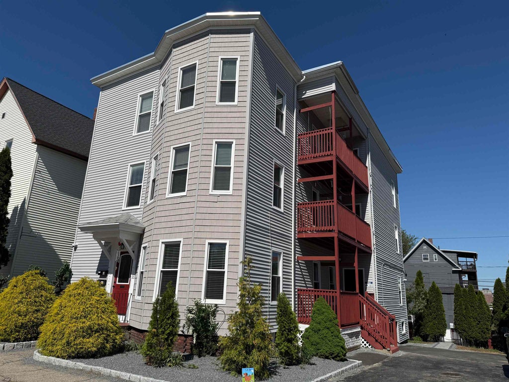 Photo of 201 Cartier Street #2, Manchester, NH 03102 (MLS # 5093201)