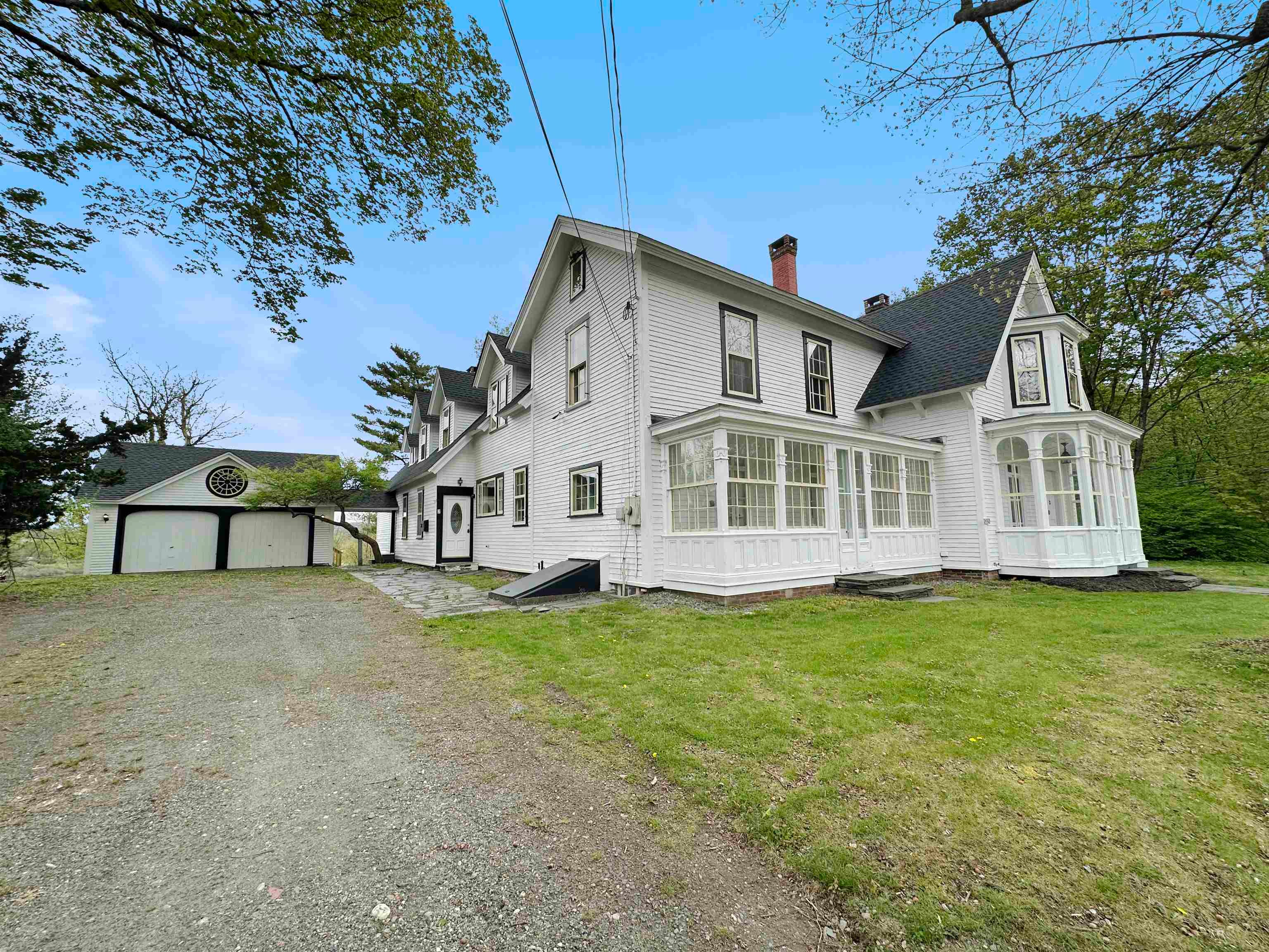 2 Pine Street
