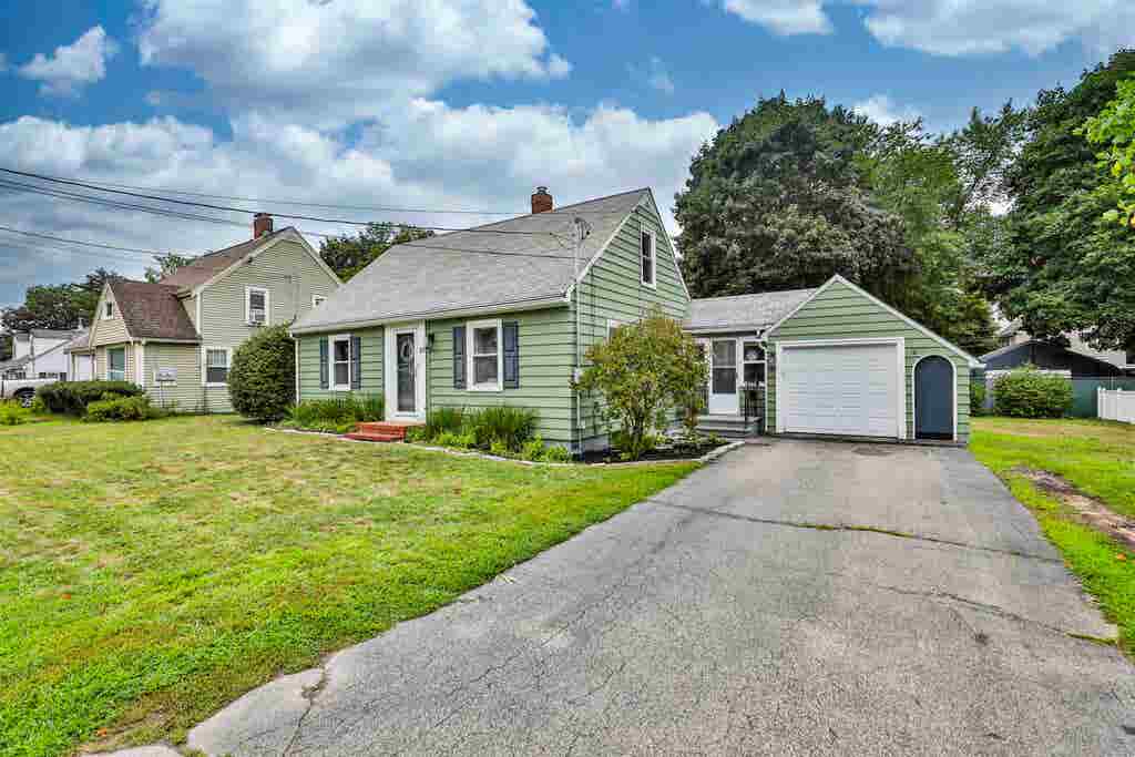 Photo of 20 Willey Street, Rochester, NH 03867 (MLS # 5105843)