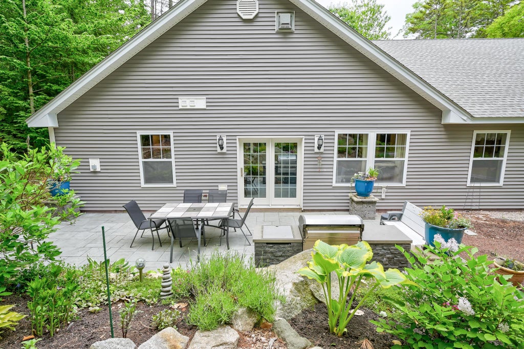 Photo of 82 Poliquin Drive, Conway, NH 03818 (MLS # 5094544)