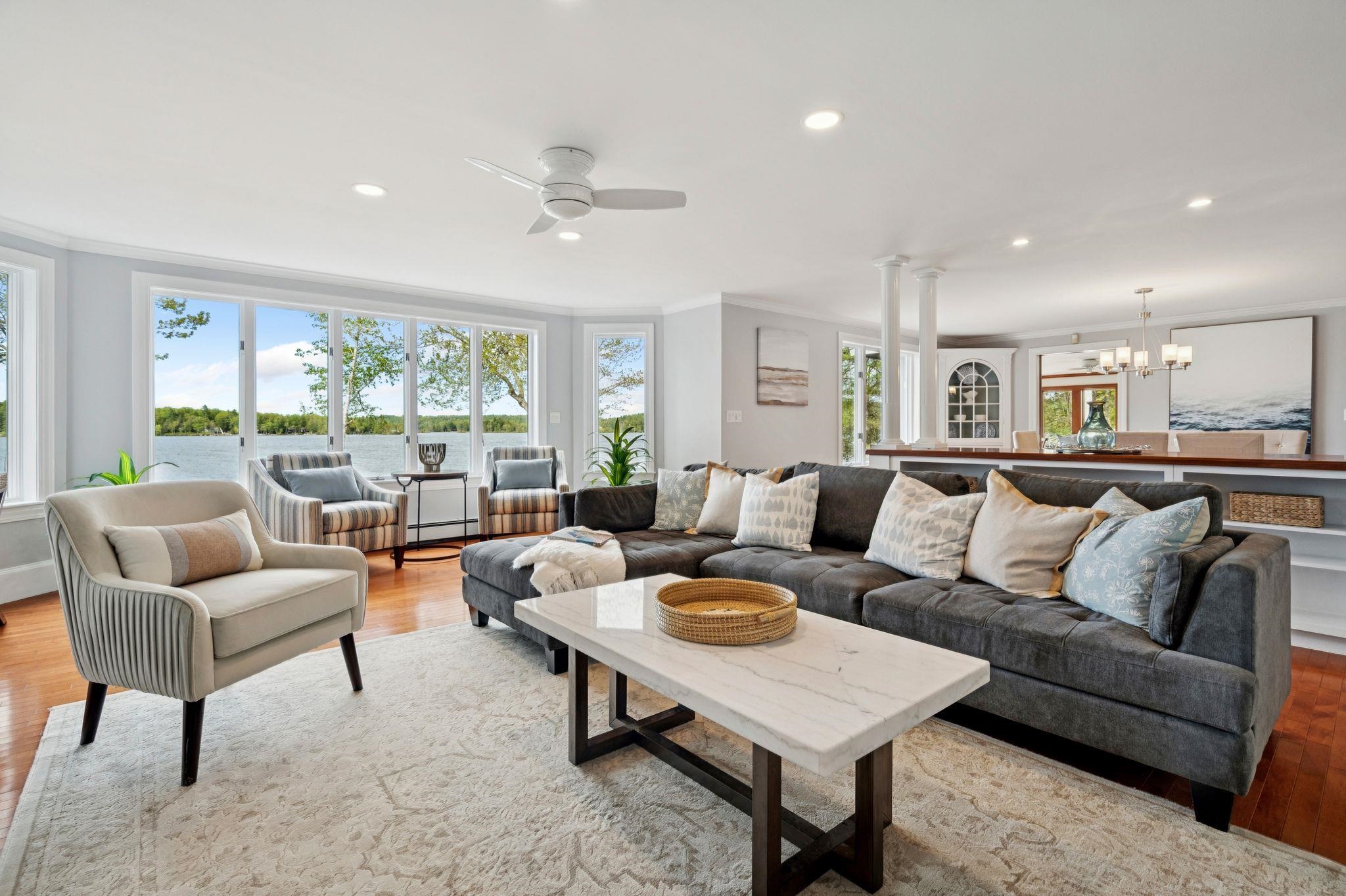 122 Pipers Point