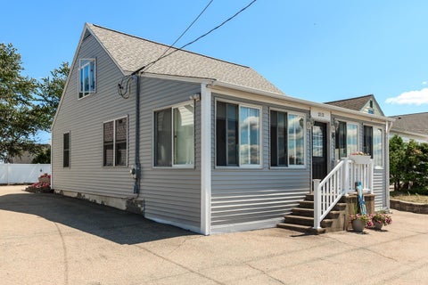 Photo of 212 Ocean Boulevard, Seabrook, NH 03874 (MLS # 5105248)