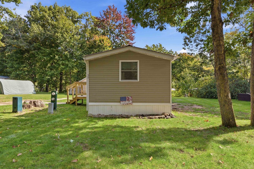 Photo of 24 Buffy Street, Rochester, NH 03867 (MLS # 5112950)