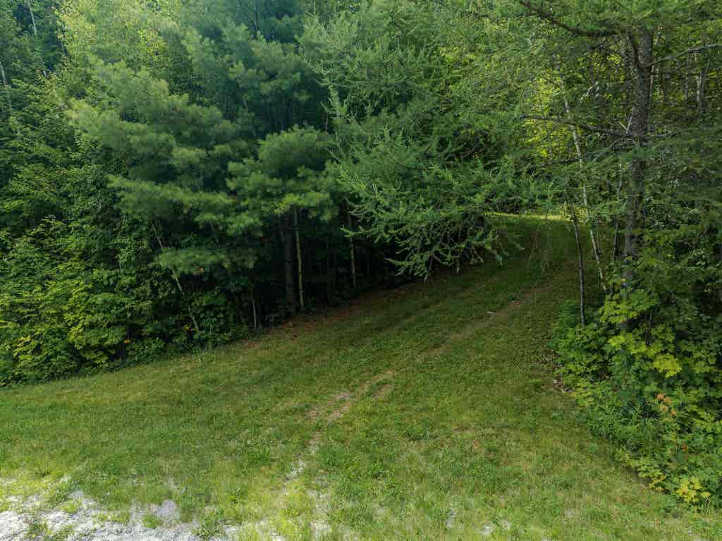 Photo of 0 Summit Drive, Franconia, NH 03580 (MLS # 5102052)