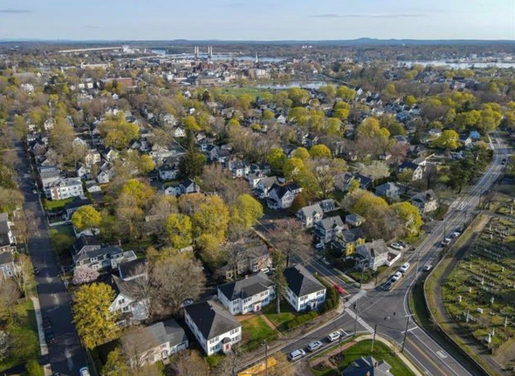 Photo of 675 South Street #8, Portsmouth, NH 03801 (MLS # 5113885)