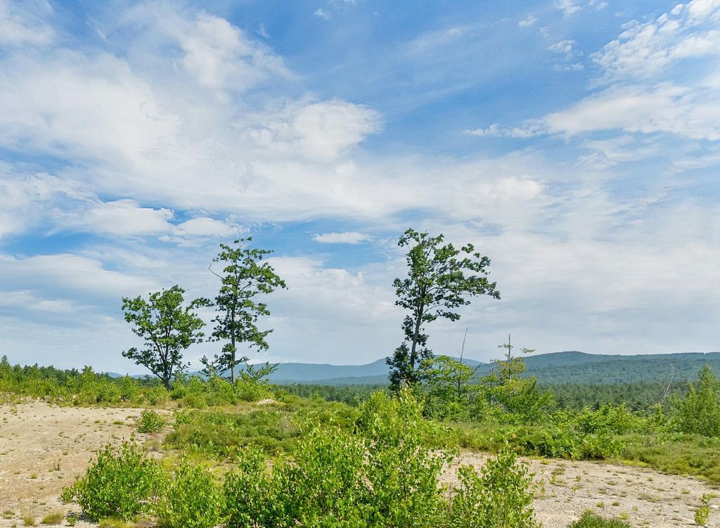 Photo of 5 Village Corner Road, Wolfeboro, NH 03894 (MLS # 5099201)