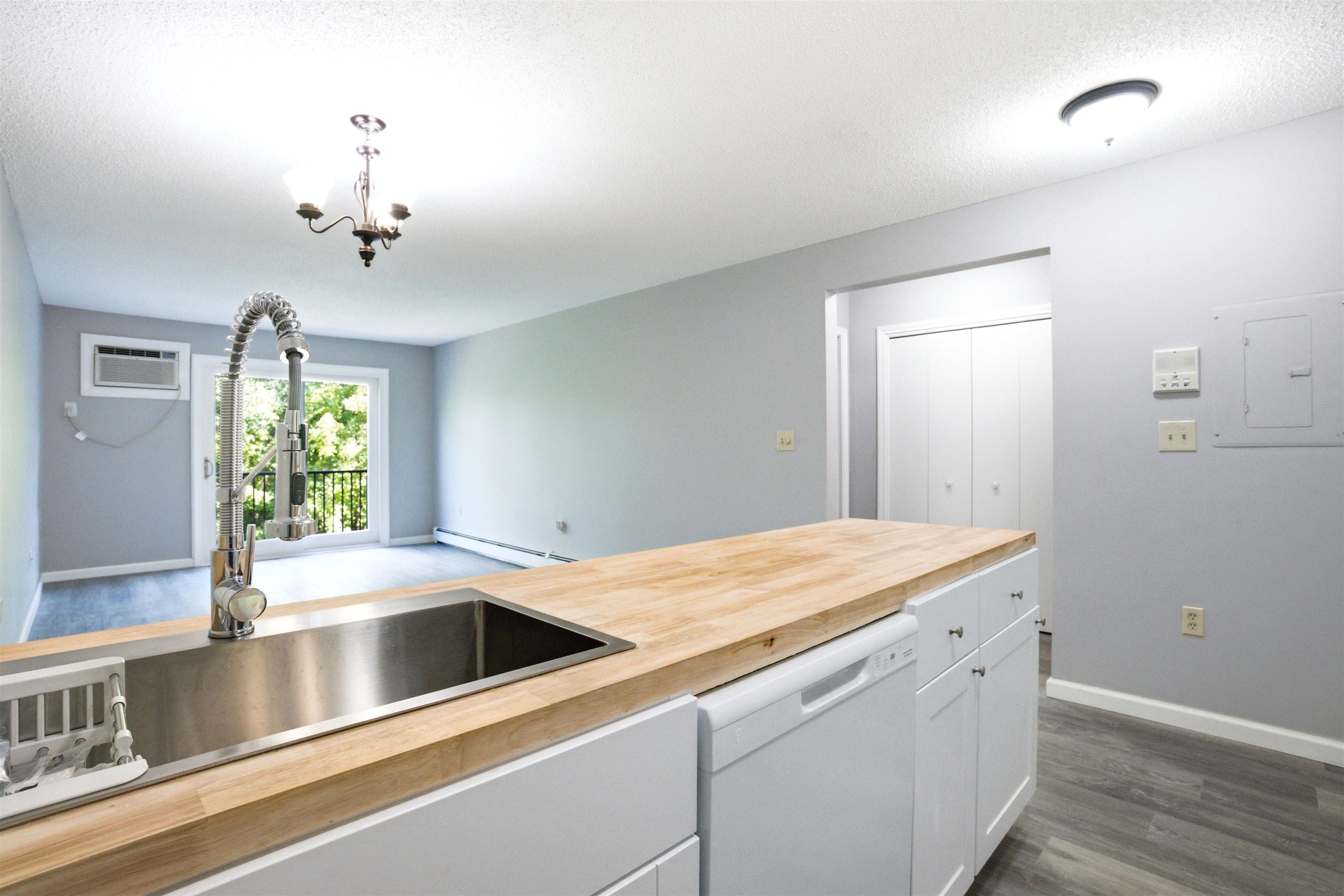 120 Fisherville Road 141