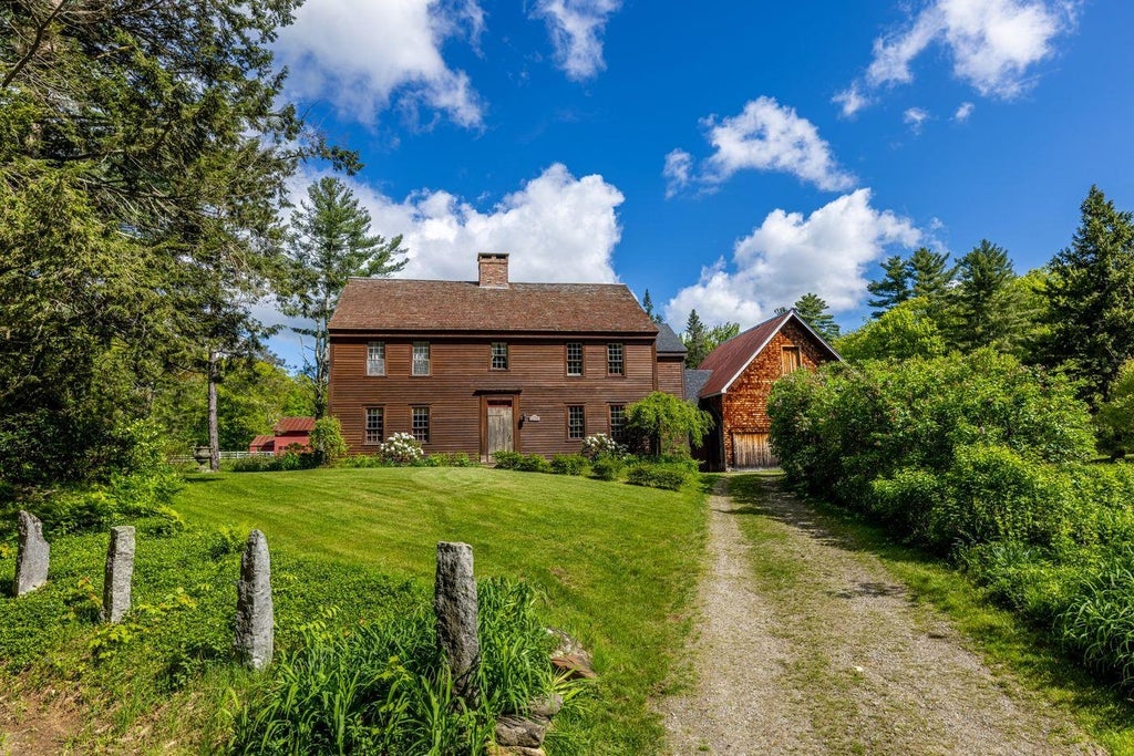 Photo of 428 North Road, Salisbury, NH 03268 (MLS # 5046693)
