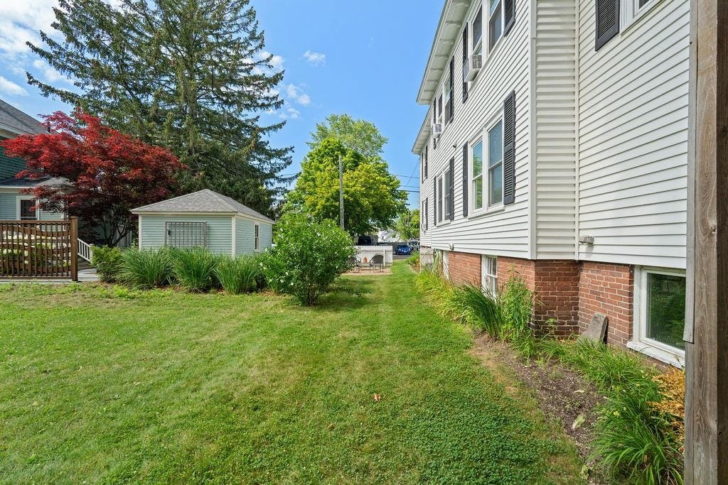 Photo of 160 Rockland Street #2, Portsmouth, NH 03801 (MLS # 5102025)