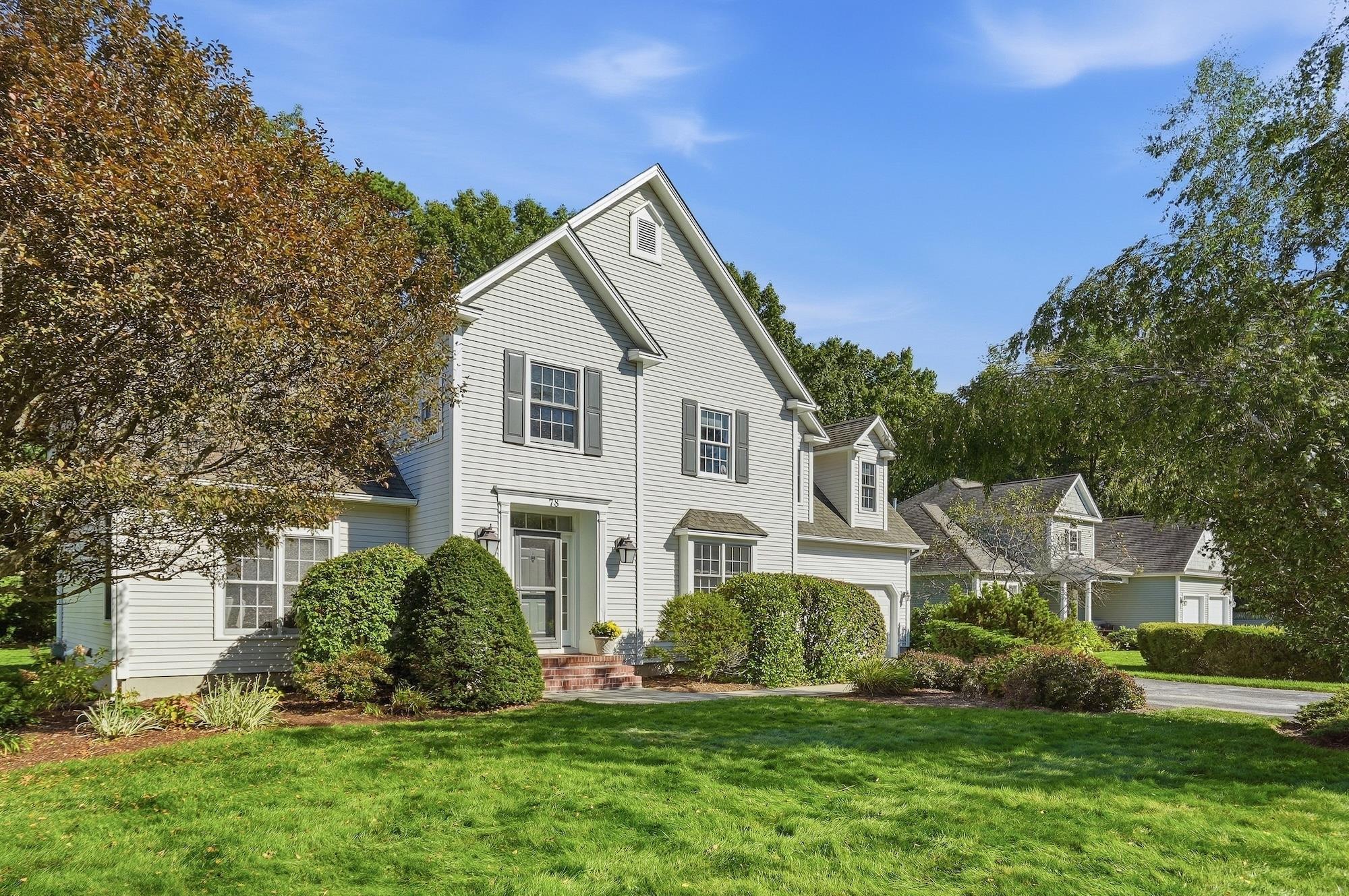 78 Overlake Drive