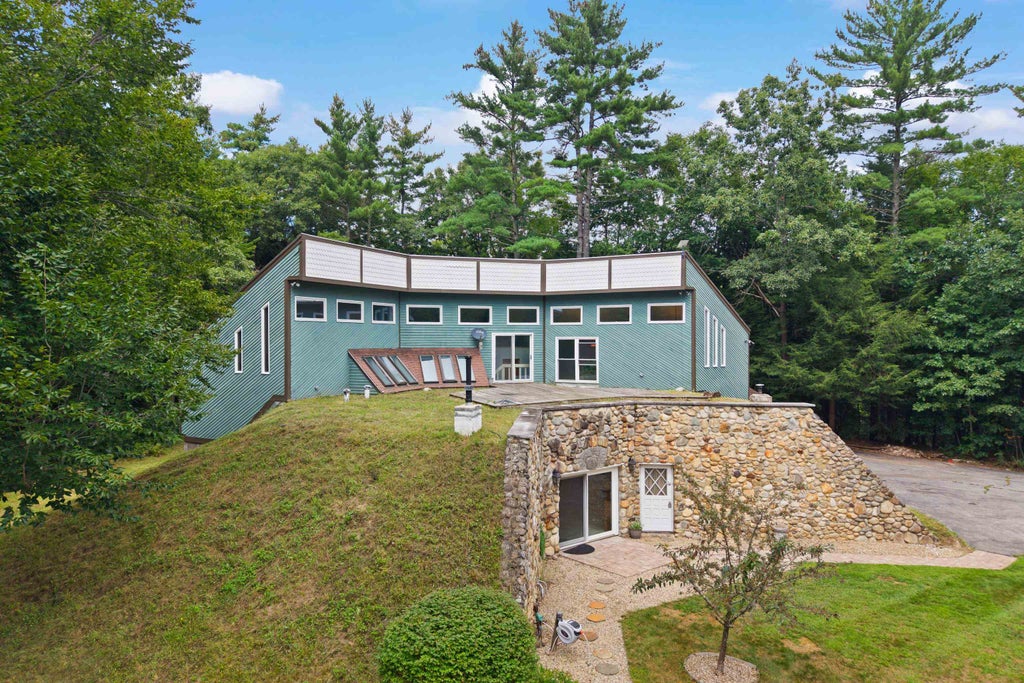 Photo of 101 Black Brook Road, Goffstown, NH 03045 (MLS # 5107124)