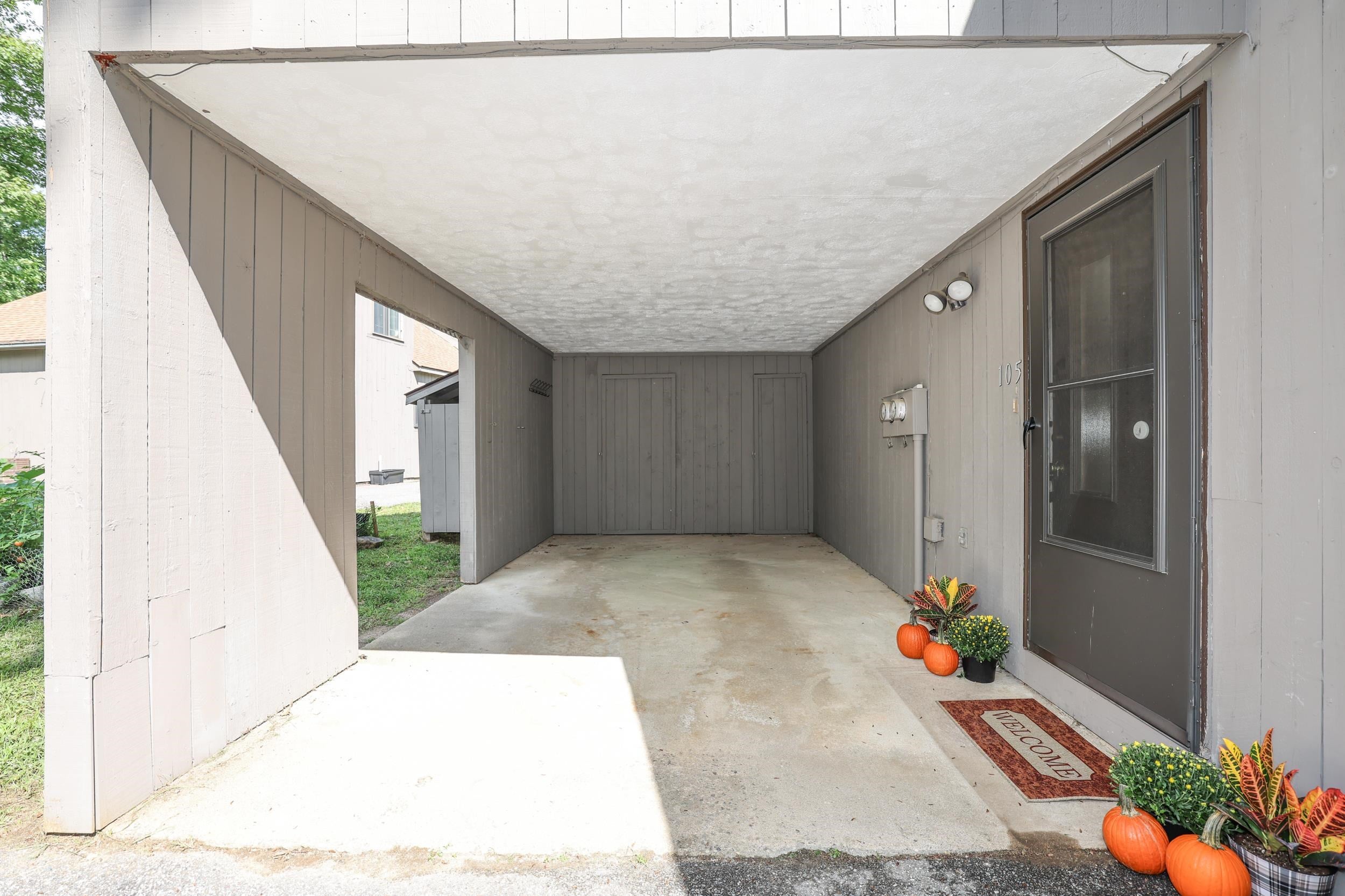 105 Coburn Woods Drive