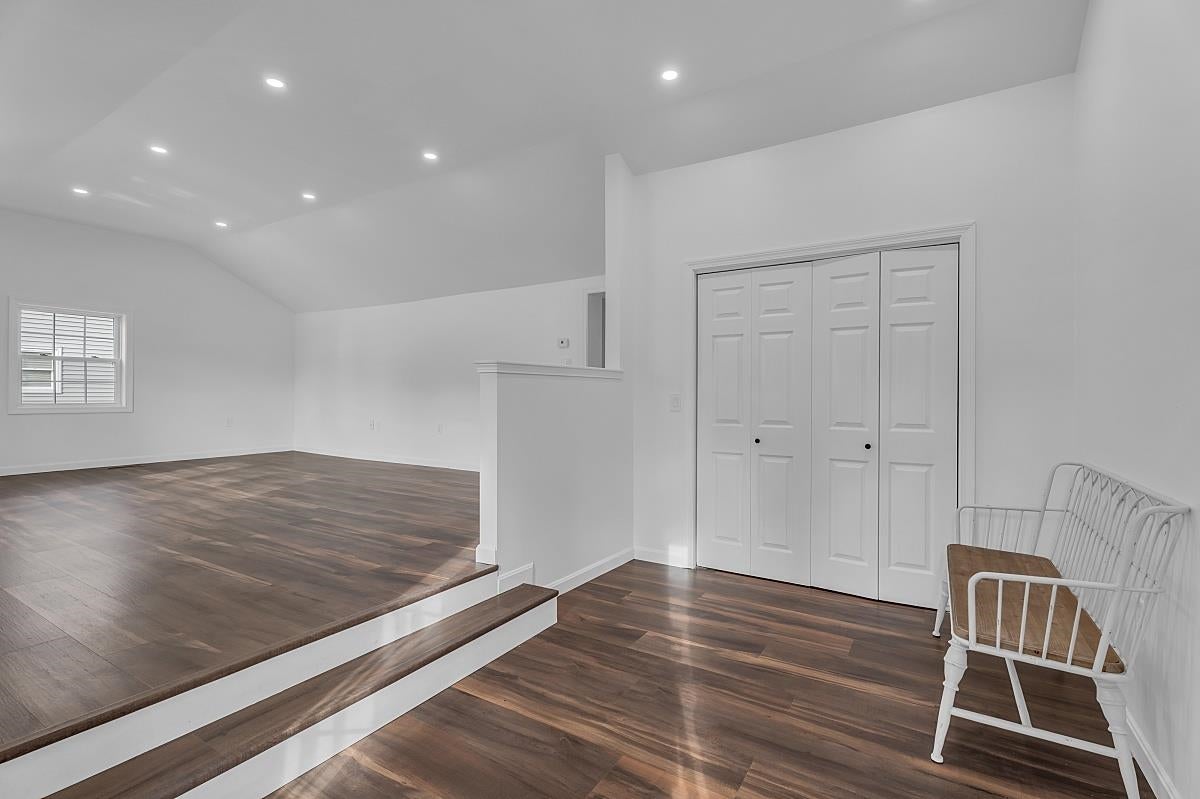 297 Elm Street