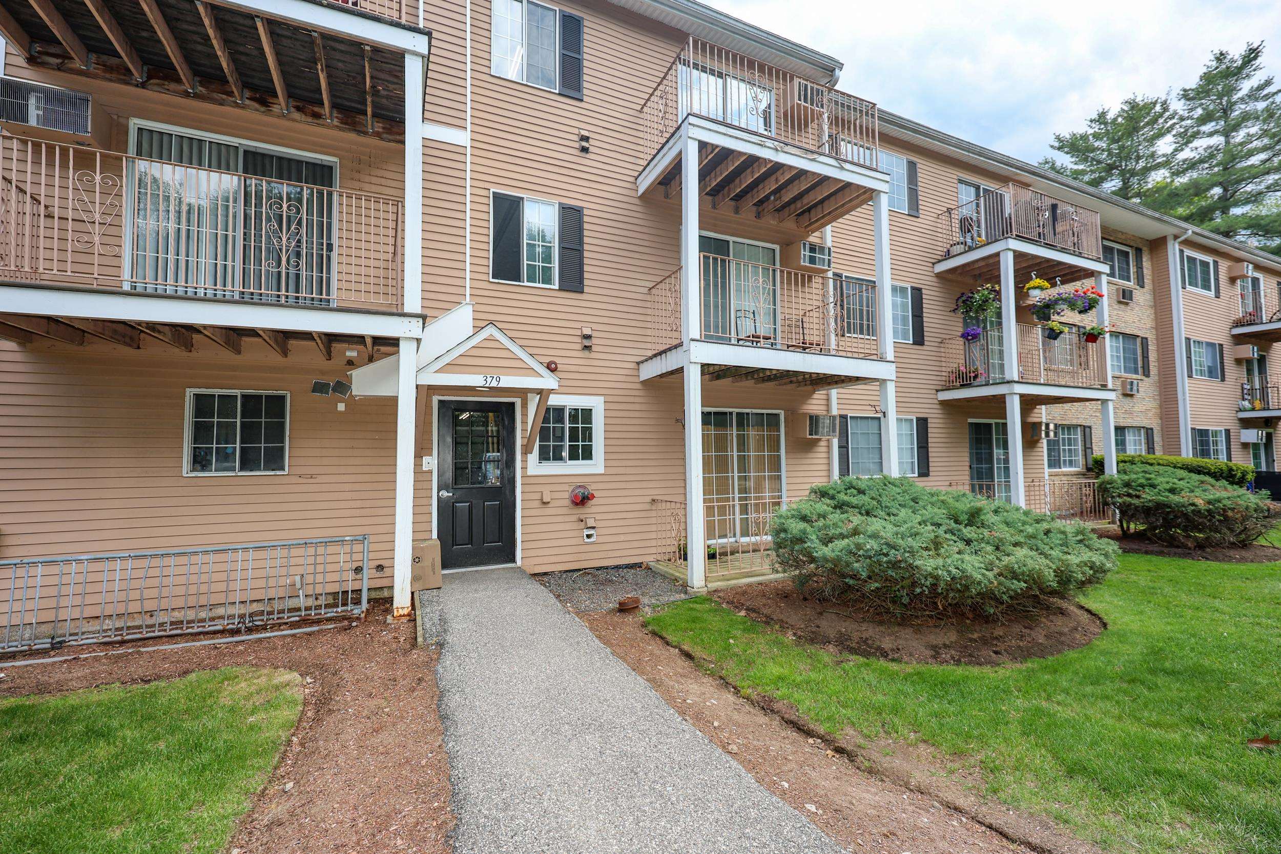 379 Huse Road 14