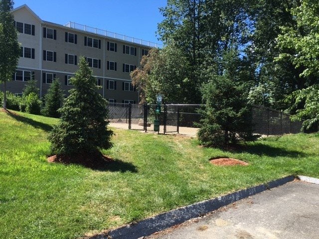 Photo of 100 Sentinel Court #208, Manchester, NH 03103 (MLS # 5106827)