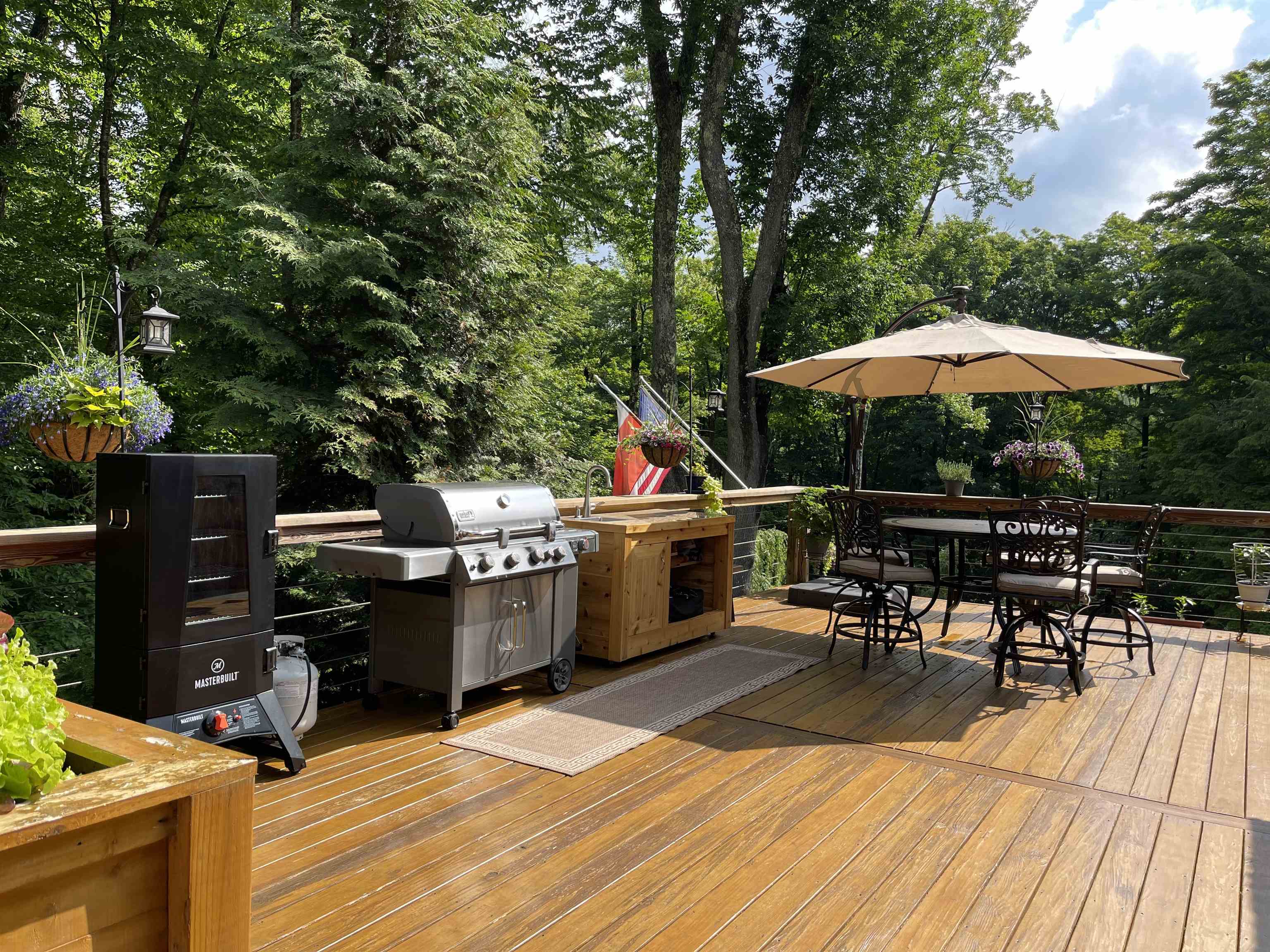 218 Lakewood Drive