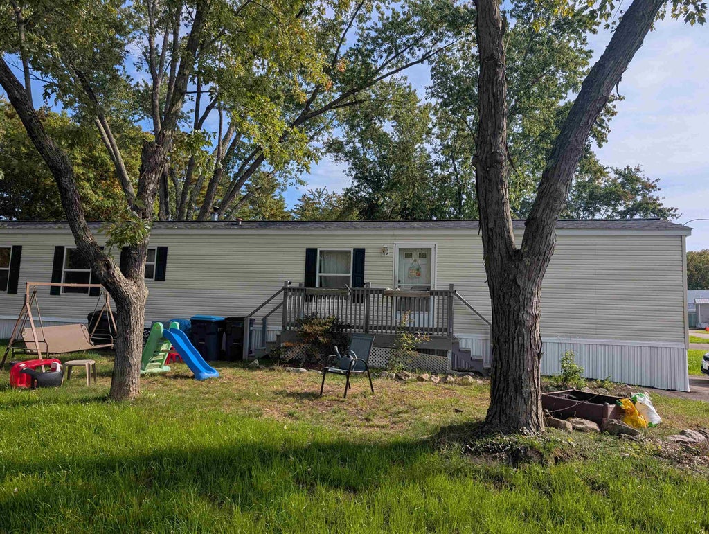 Photo of 69 Manchester Street #13, Concord, NH 03301 (MLS # 5105833)