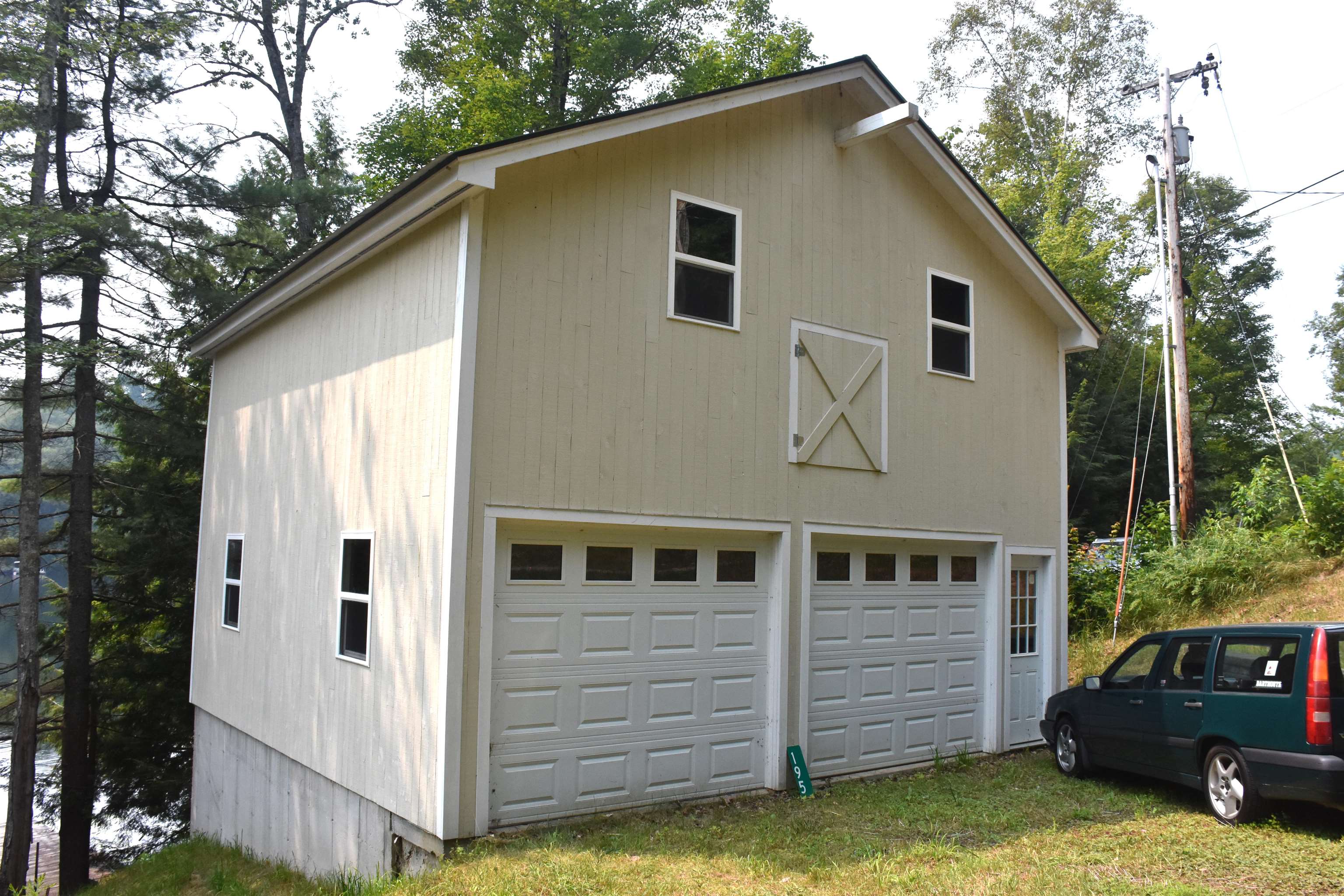 195 Meadow Lane