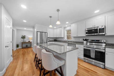 Photo of 4 Lorelai Way, Nashua, NH 03062 (MLS # 5082342)