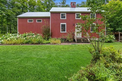 Photo of 546 VT 17 Route, Starksboro, VT 05487 (MLS # 5106733)