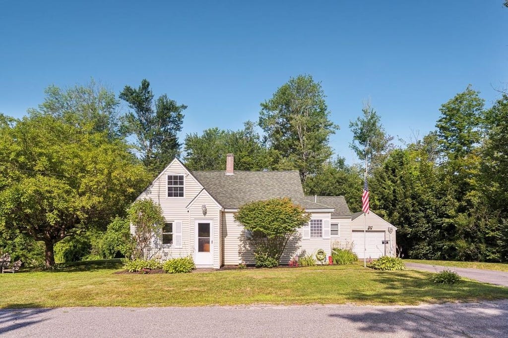 Photo of 174 Summer Street, Newport, NH 03773 (MLS # 5102194)