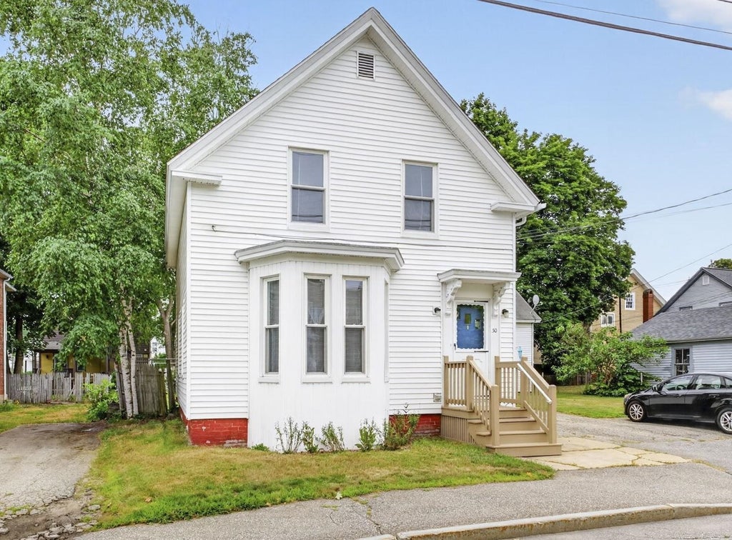 Photo of 3030 Maple Street, Rochester, NH 03867 (MLS # 5102978)
