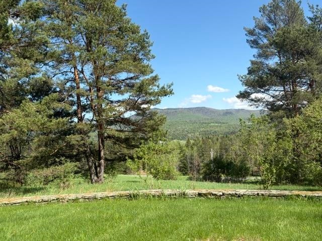 1465 Darling Hill Road